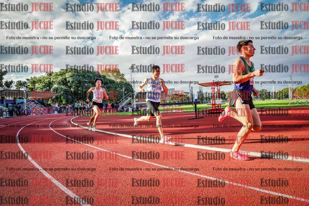 Fotos de los 1500 m llanos de varones