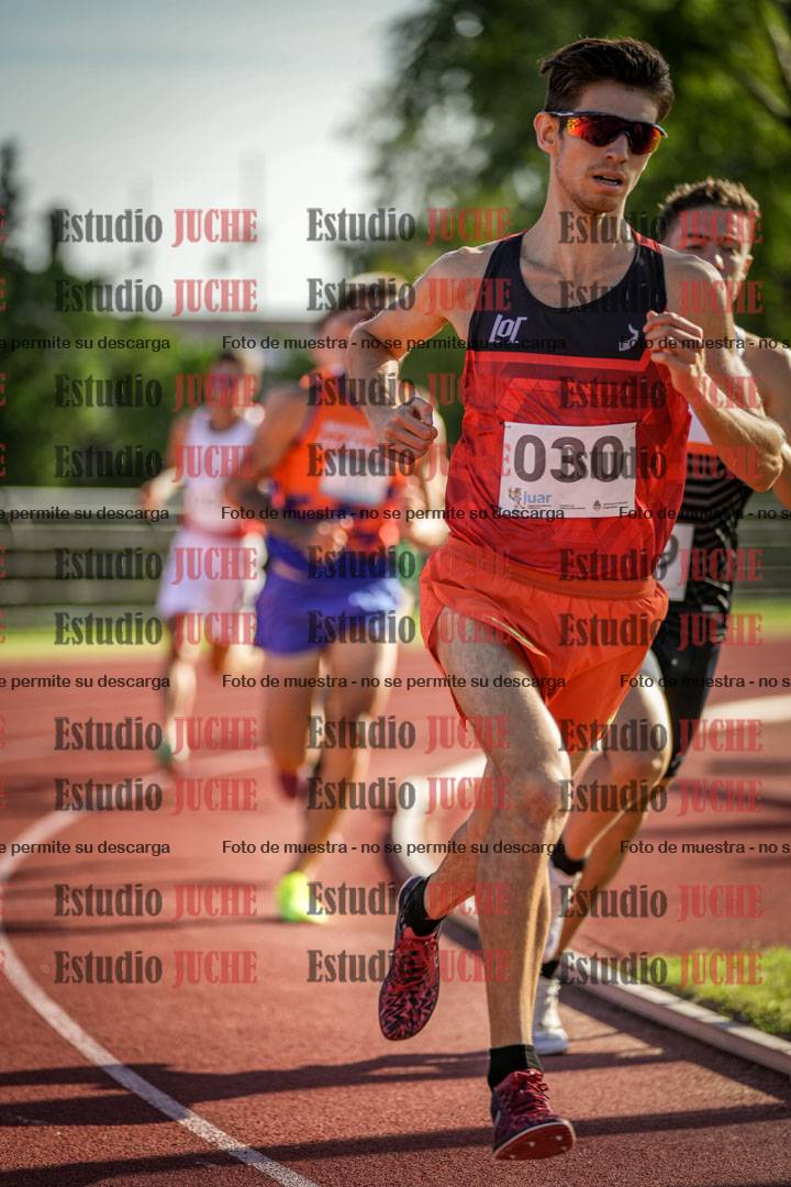 Fotos de los 1500 m llanos de varones