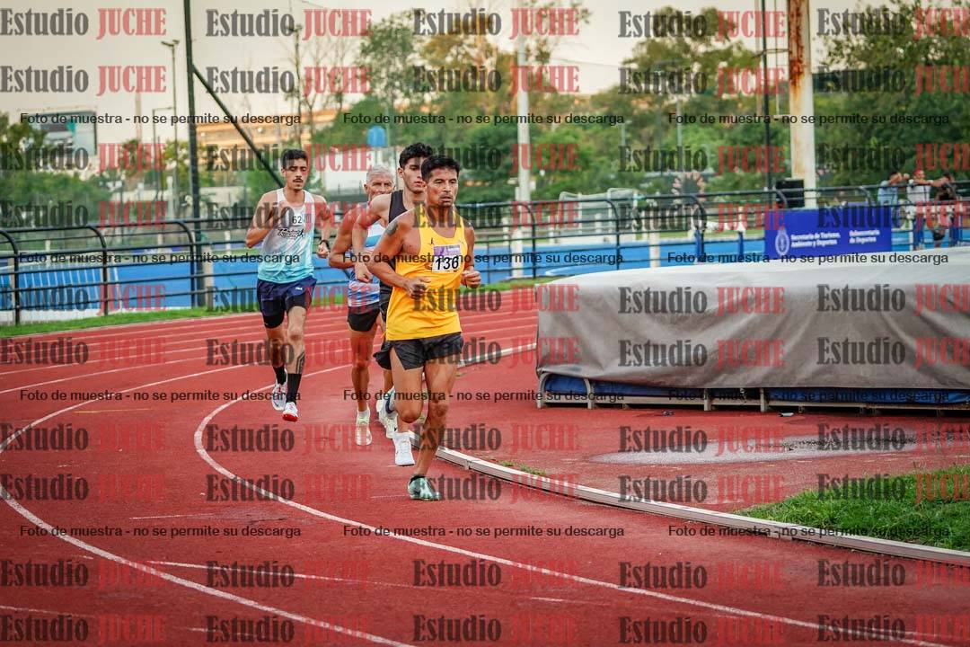 Fotos de los 1500 m llanos de varones