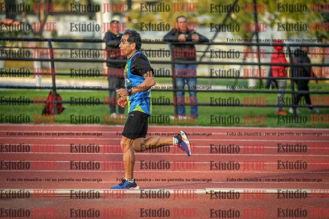 Fotos de los 3000 m llanos de varones