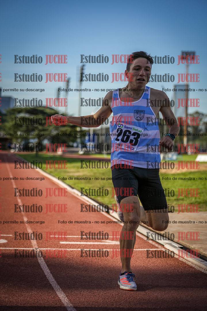 Fotos de los 3000 m llanos de varones