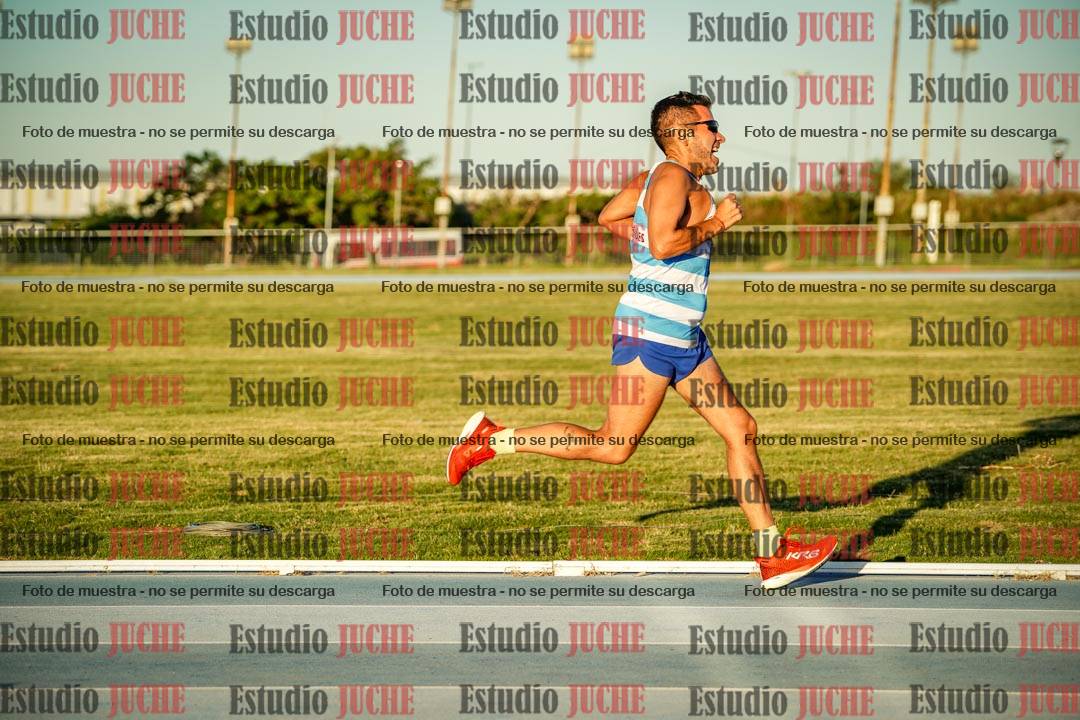 Fotos de los 1500 m llanos de varones