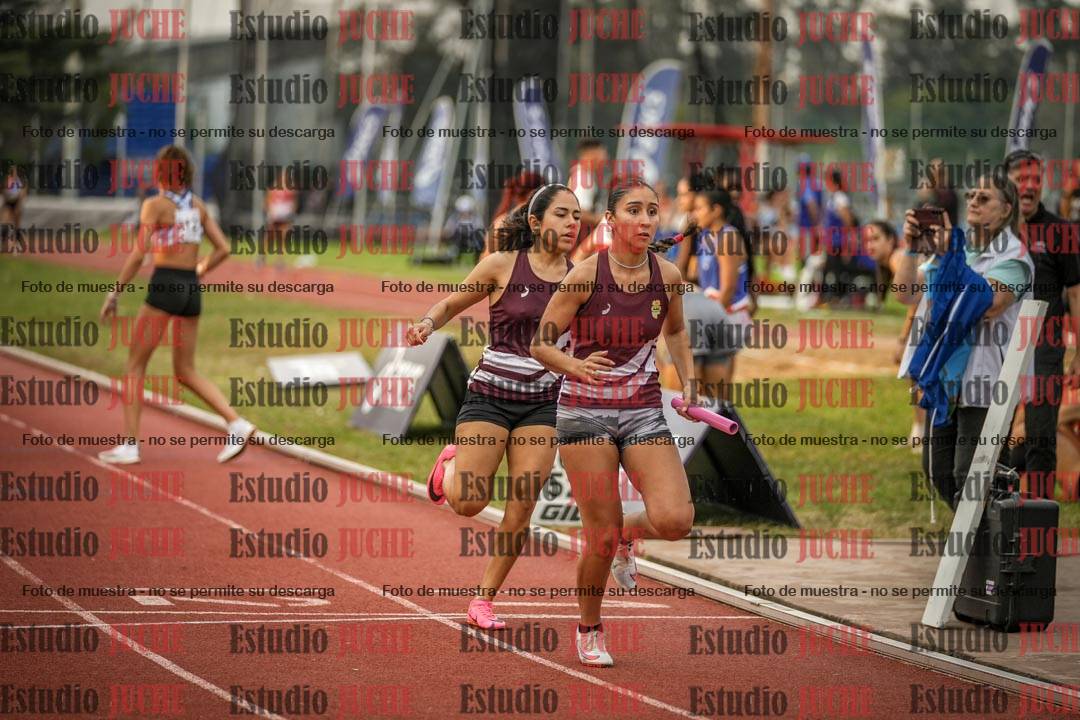Fotos de las postas 4x400 m llanos de mujeres