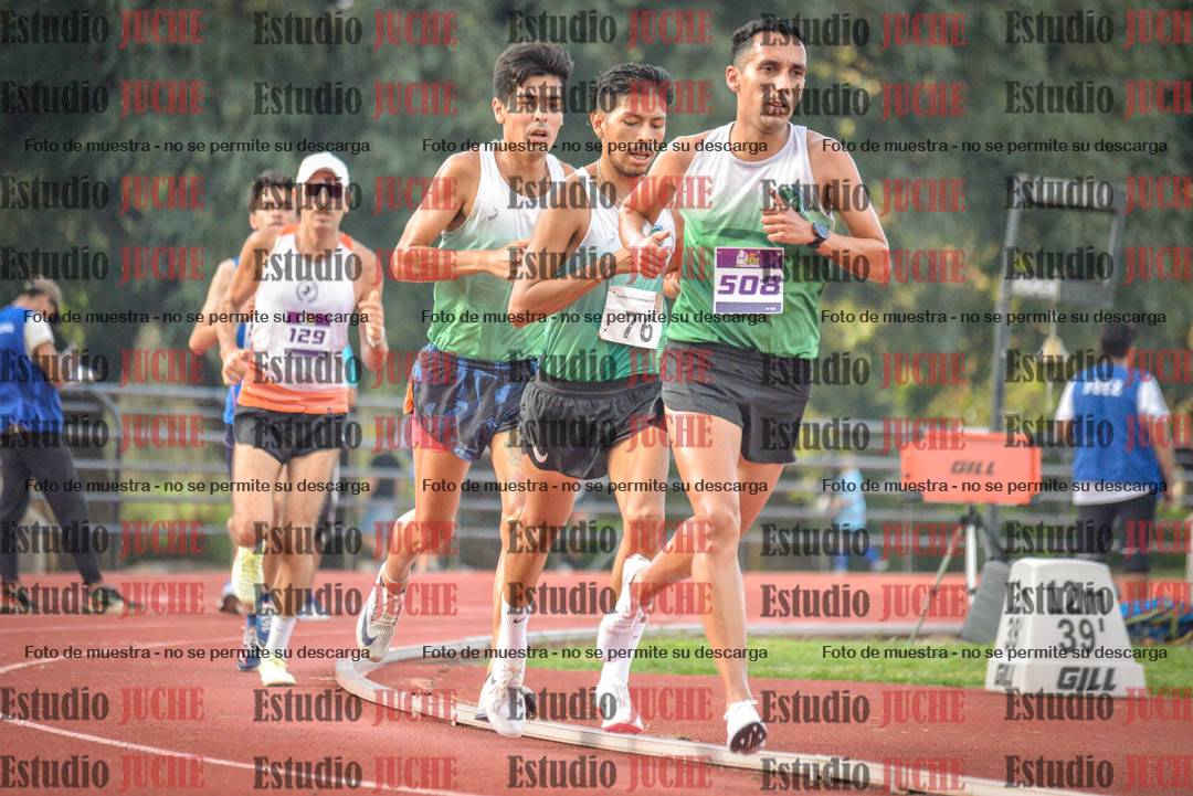 Fotos de los 3000 m llanos de varones
