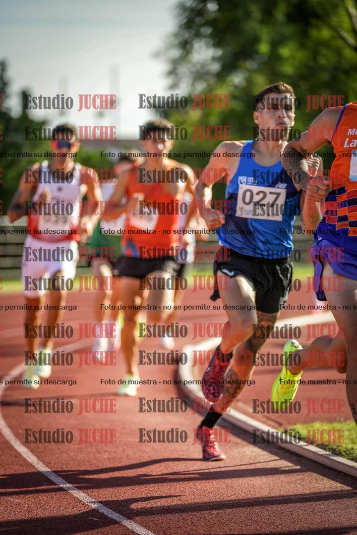 Fotos de los 1500 m llanos de varones