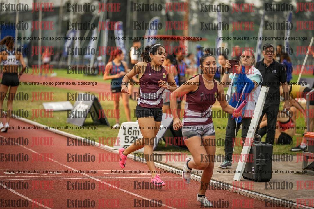 Fotos de las postas 4x400 m llanos de mujeres