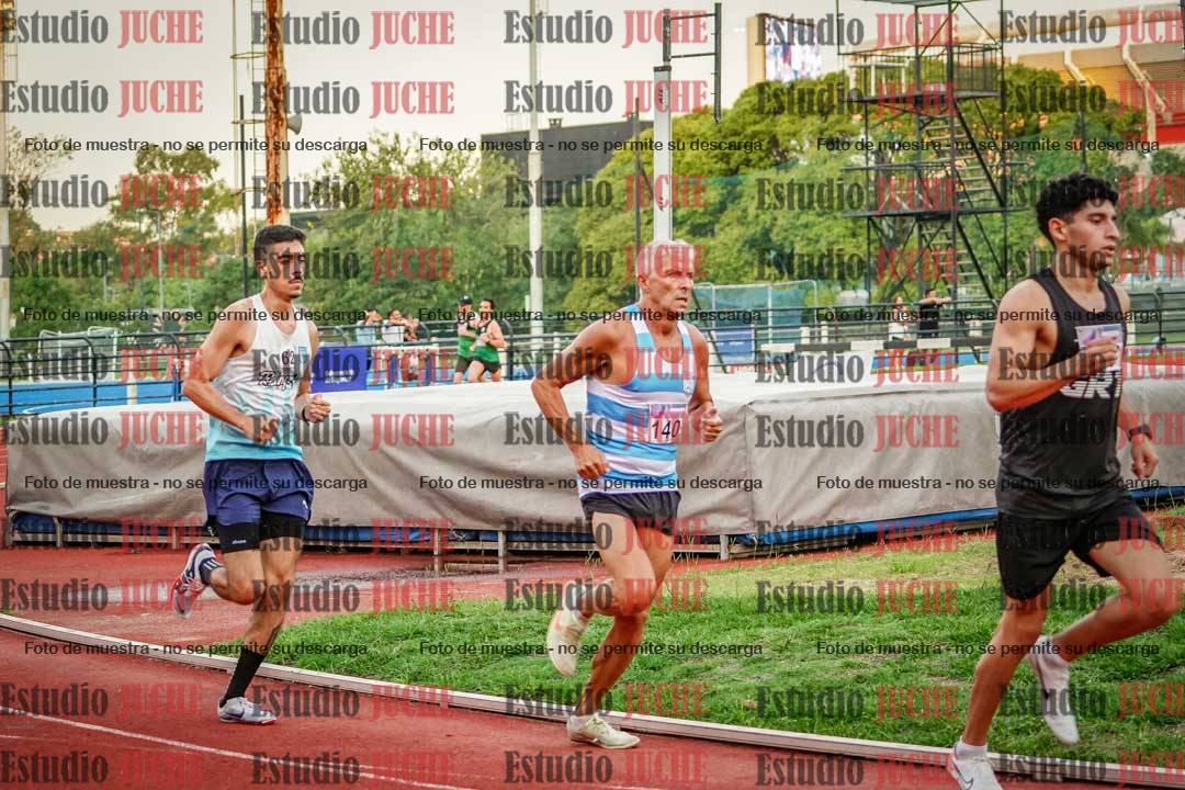 Fotos de los 1500 m llanos de varones