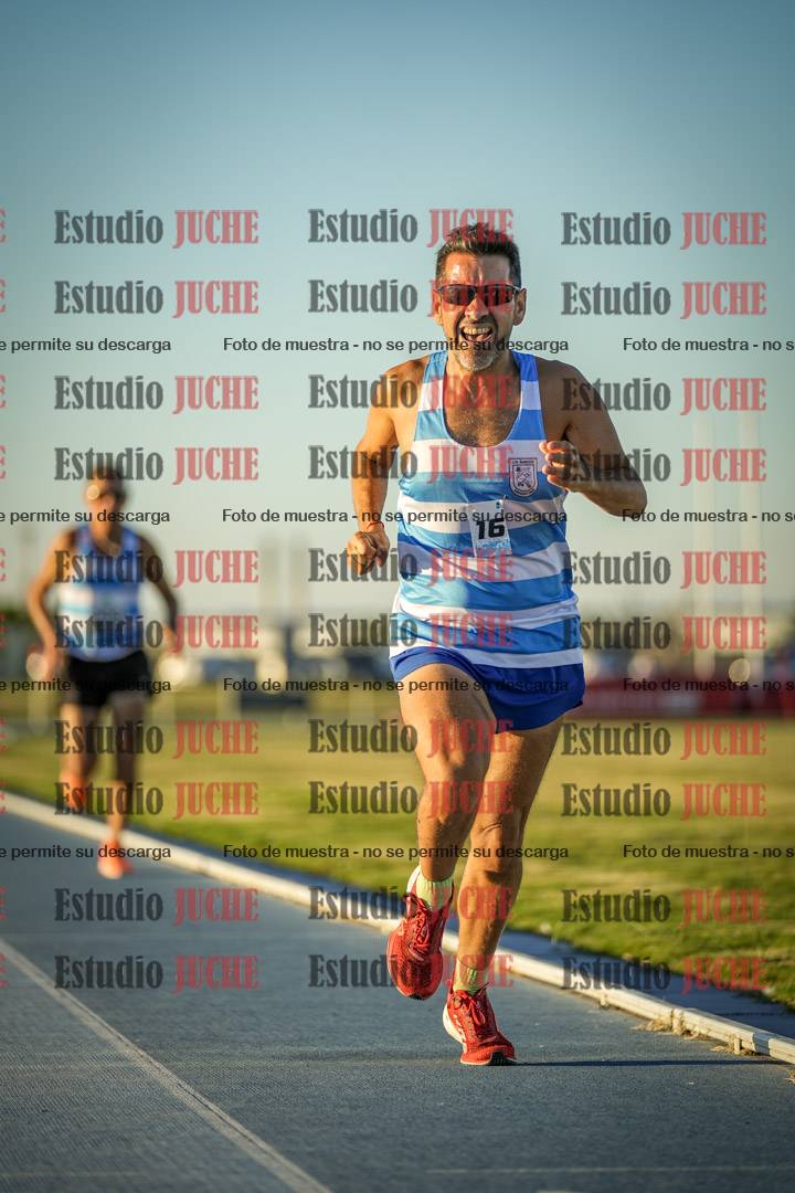 Fotos de los 1500 m llanos de varones