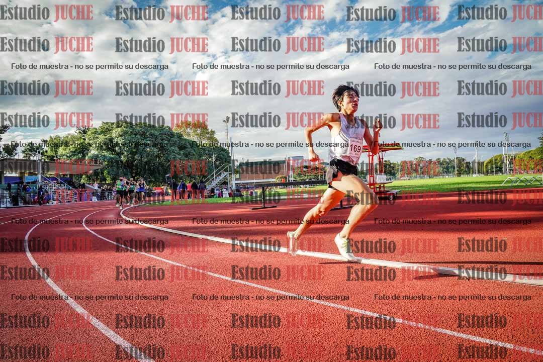 Fotos de los 1500 m llanos de varones