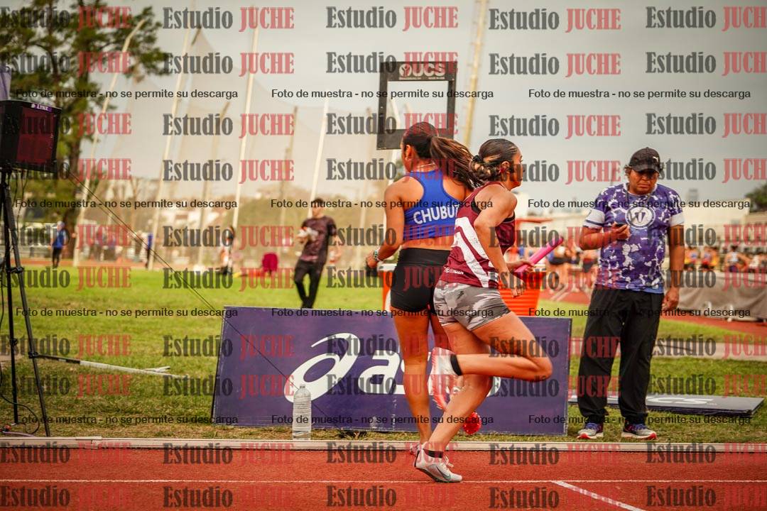 Fotos de las postas 4x400 m llanos de mujeres