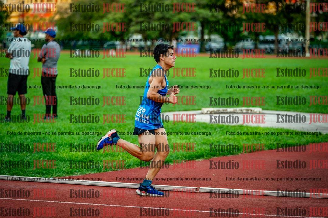 Fotos de los 1500 m llanos de varones