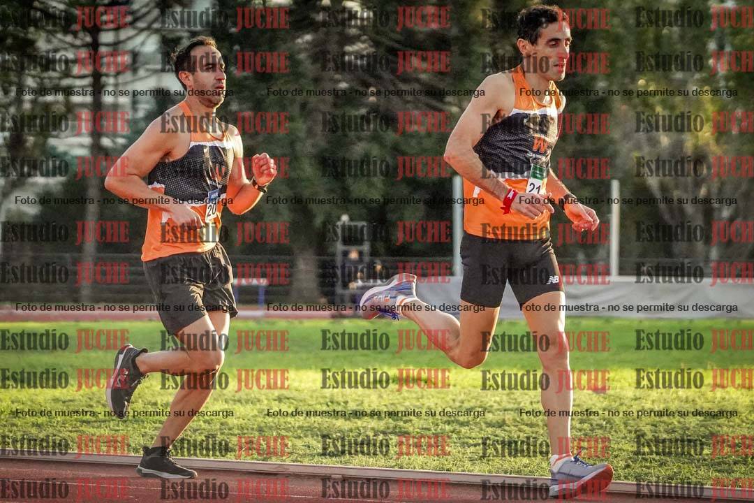 Fotos de los 3000 m llanos de varones