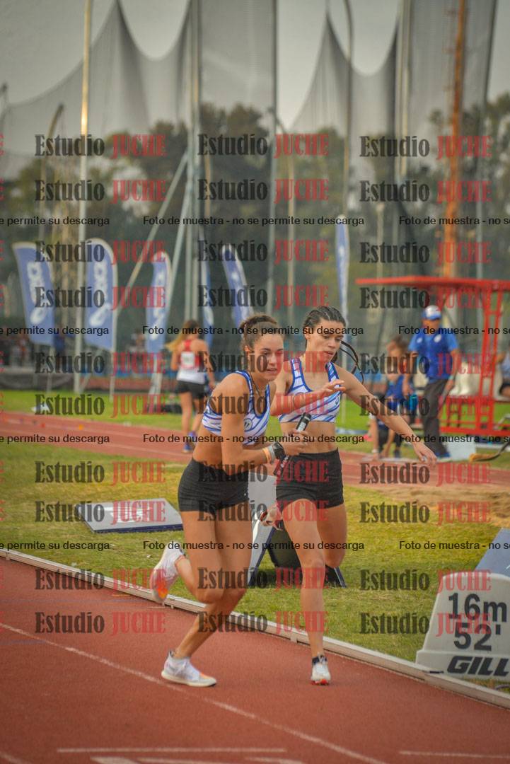 Fotos de las postas 4x400 m llanos de mujeres