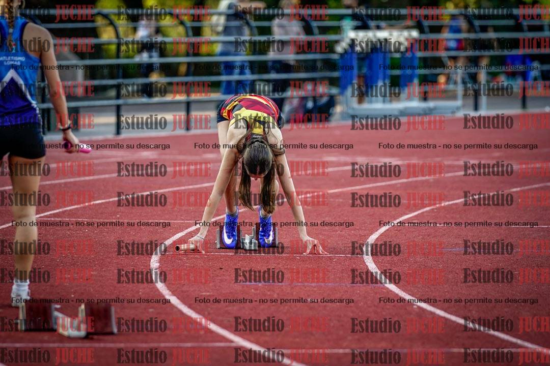 Fotos de los relevos 4x100 m de mujeres
