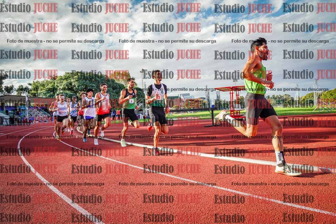 Fotos de los 1500 m llanos de varones