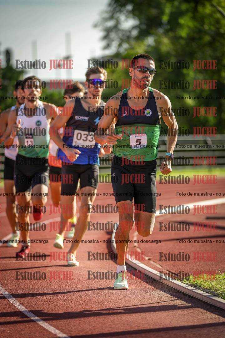 Fotos de los 1500 m llanos de varones