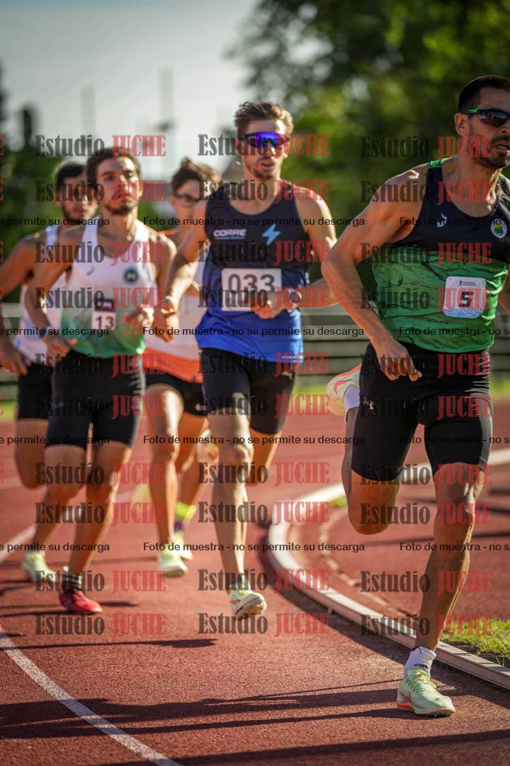 Fotos de los 1500 m llanos de varones