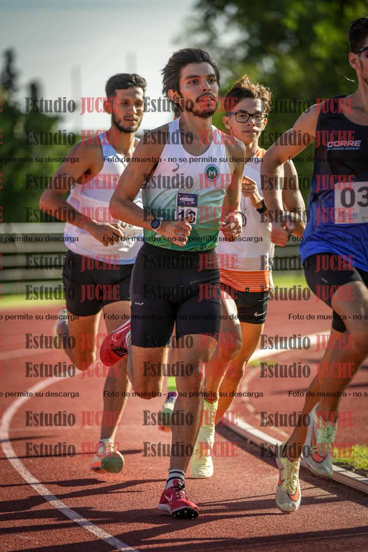 Fotos de los 1500 m llanos de varones
