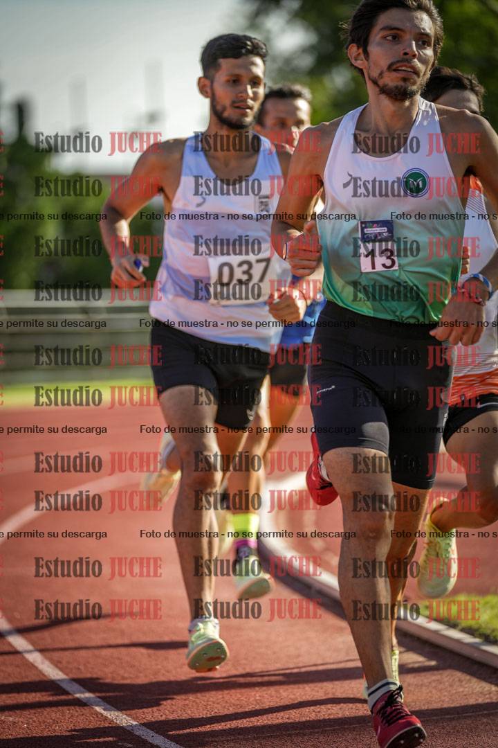 Fotos de los 1500 m llanos de varones
