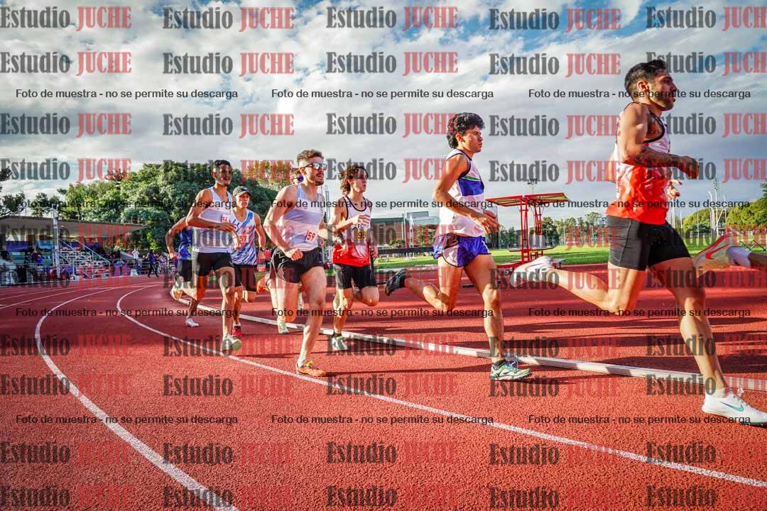 Fotos de los 1500 m llanos de varones