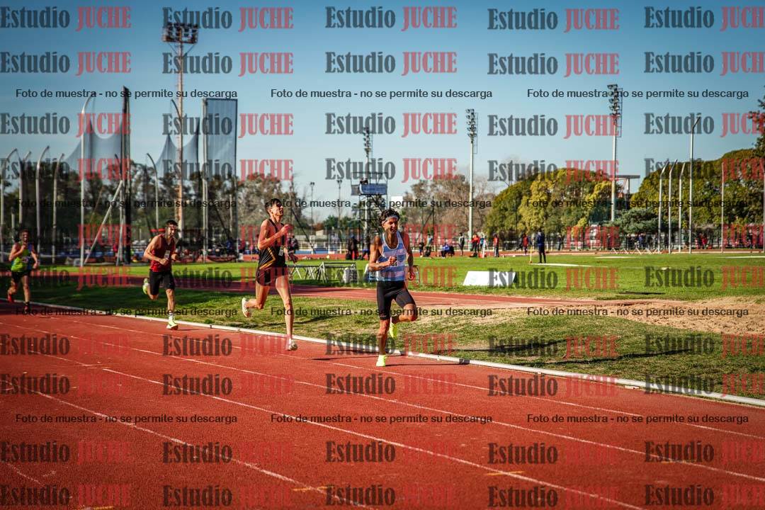 Fotos de los 3000 m llanos de varones