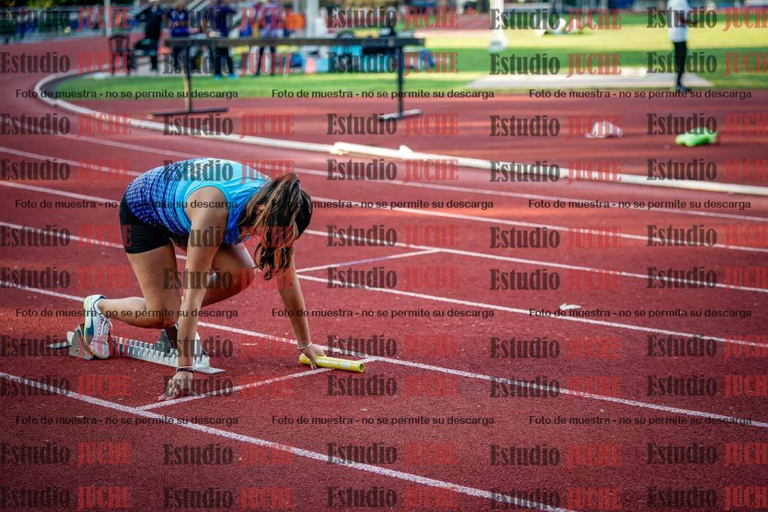Fotos de los relevos 4x100 m de mujeres