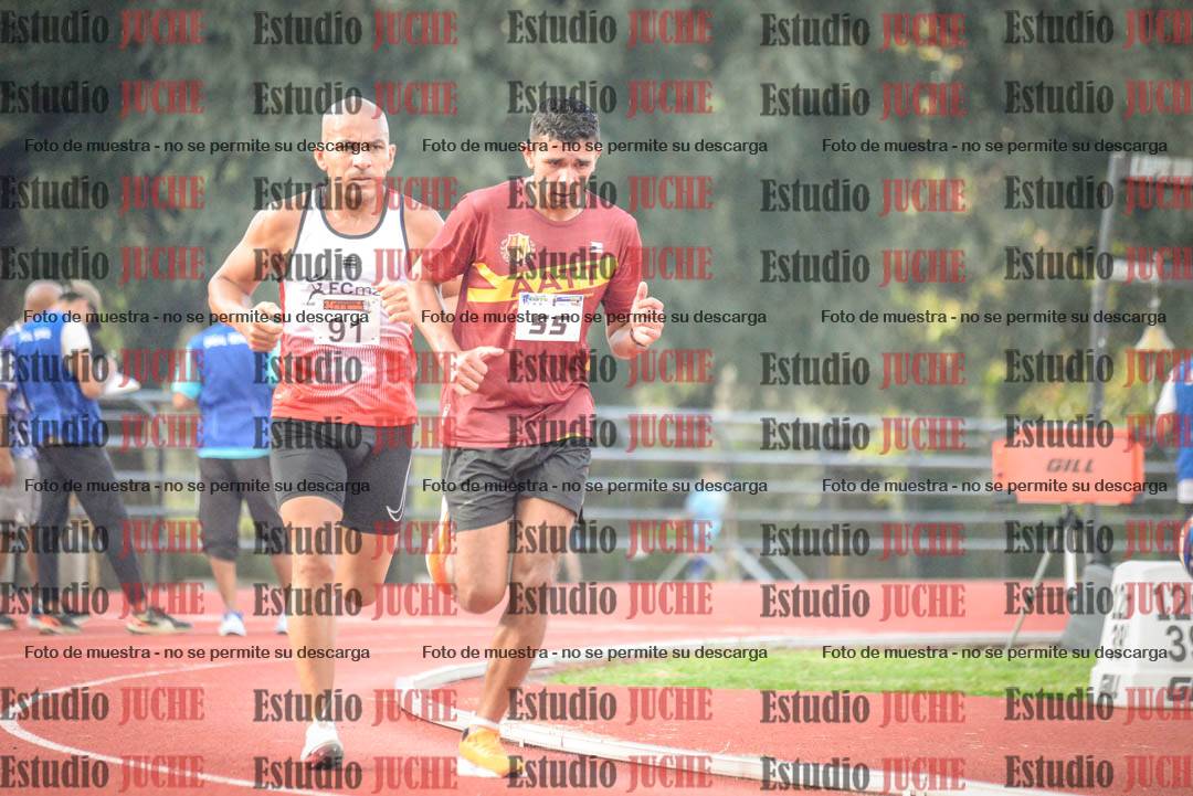 Fotos de los 3000 m llanos de varones