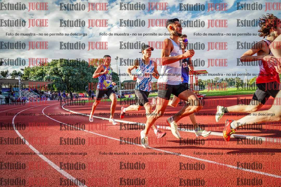 Fotos de los 1500 m llanos de varones