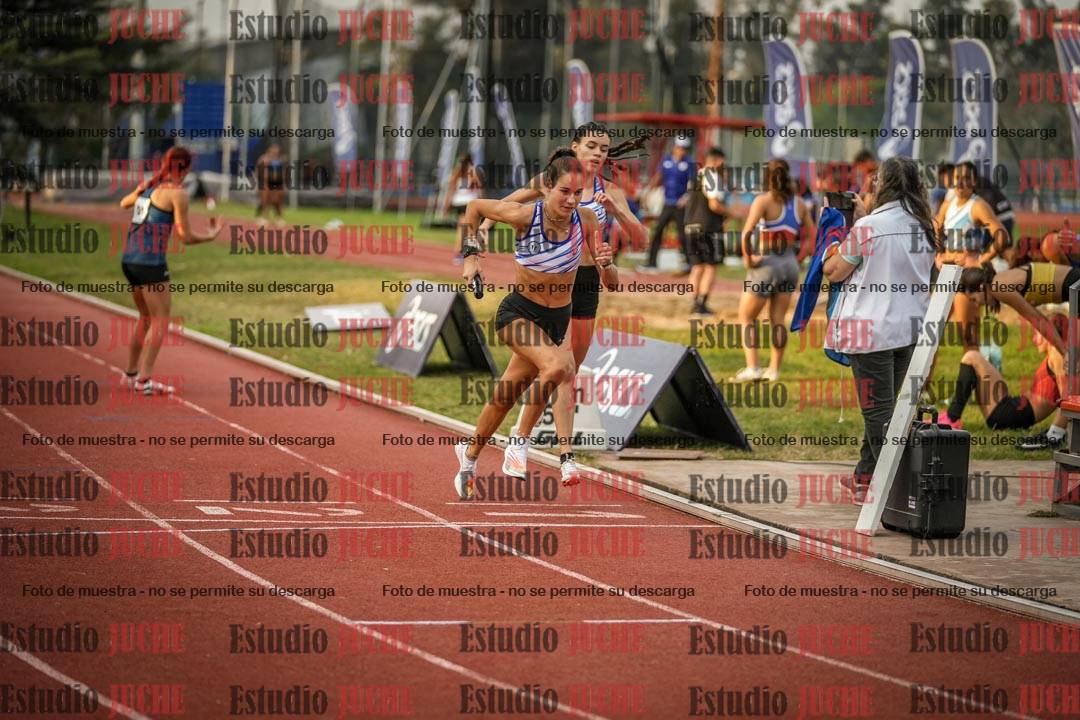 Fotos de las postas 4x400 m llanos de mujeres