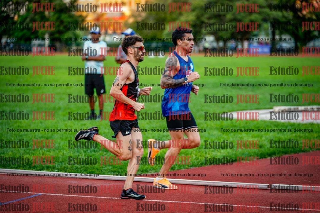 Fotos de los 1500 m llanos de varones