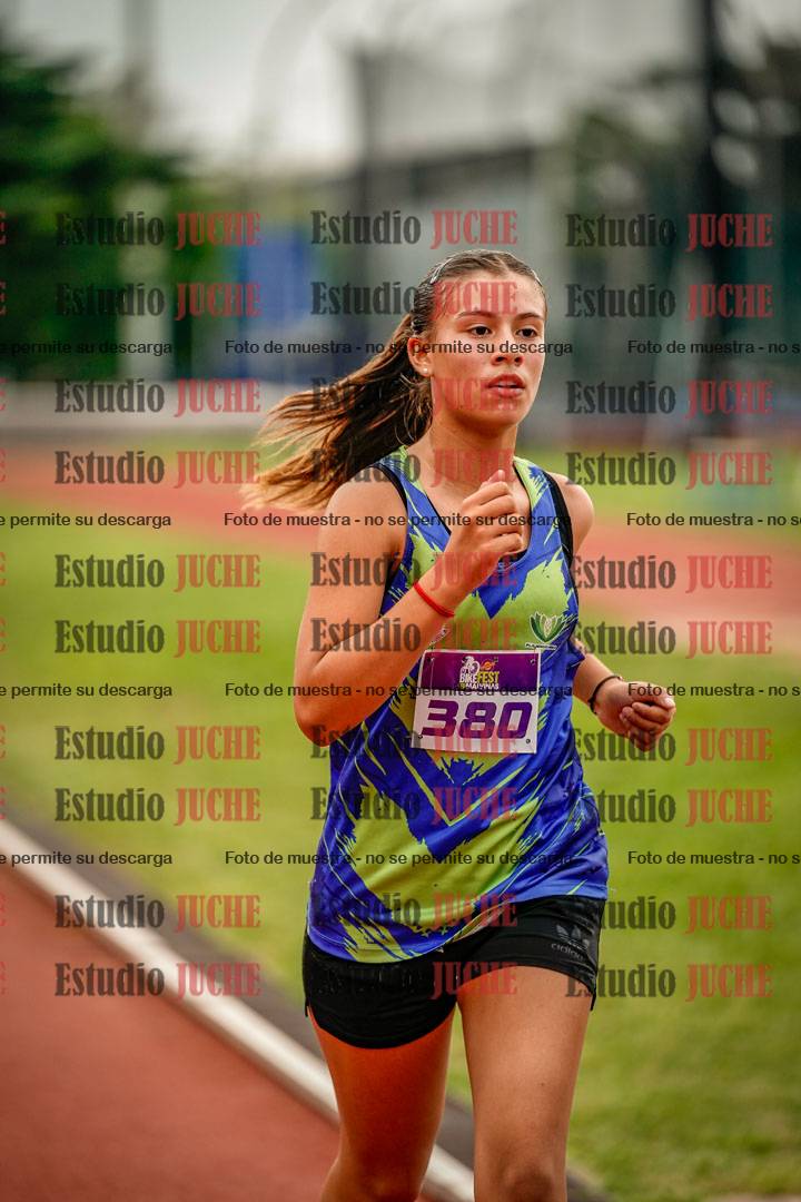 Fotos de los 2400 m de mujeres