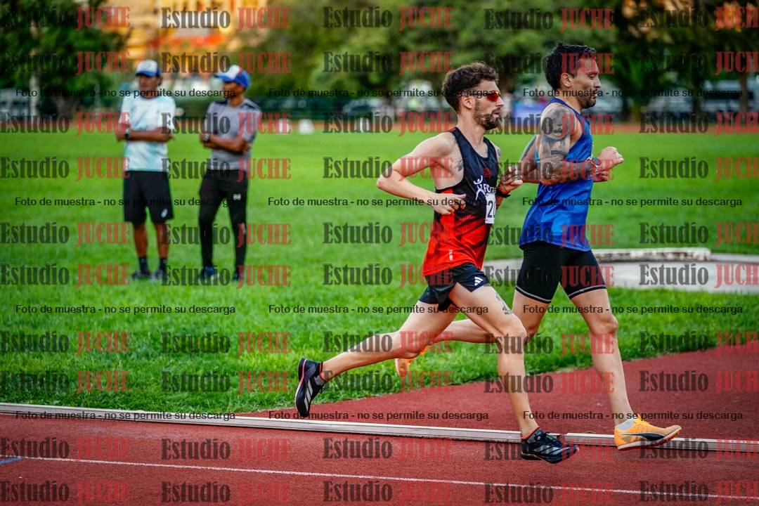Fotos de los 1500 m llanos de varones