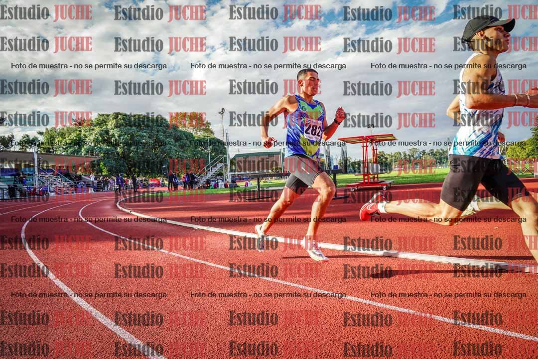 Fotos de los 1500 m llanos de varones