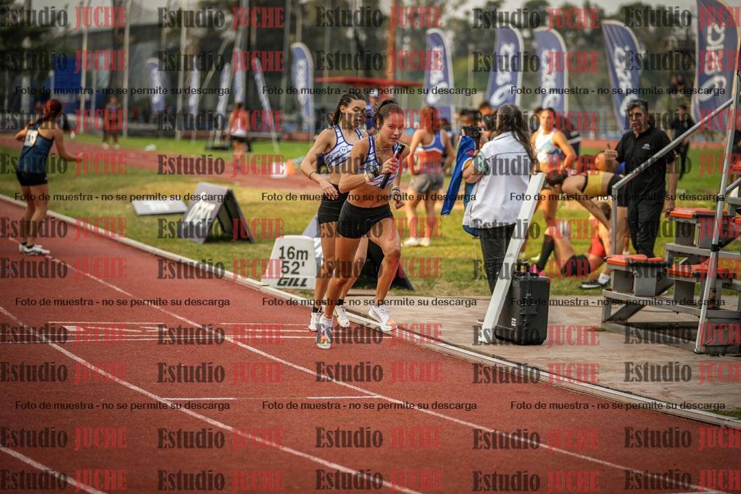 Fotos de las postas 4x400 m llanos de mujeres