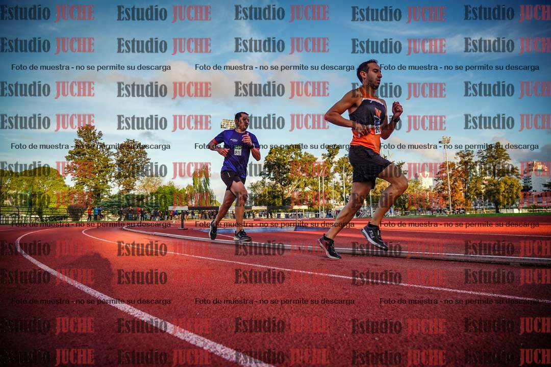 Fotos de los 3000 m llanos de varones