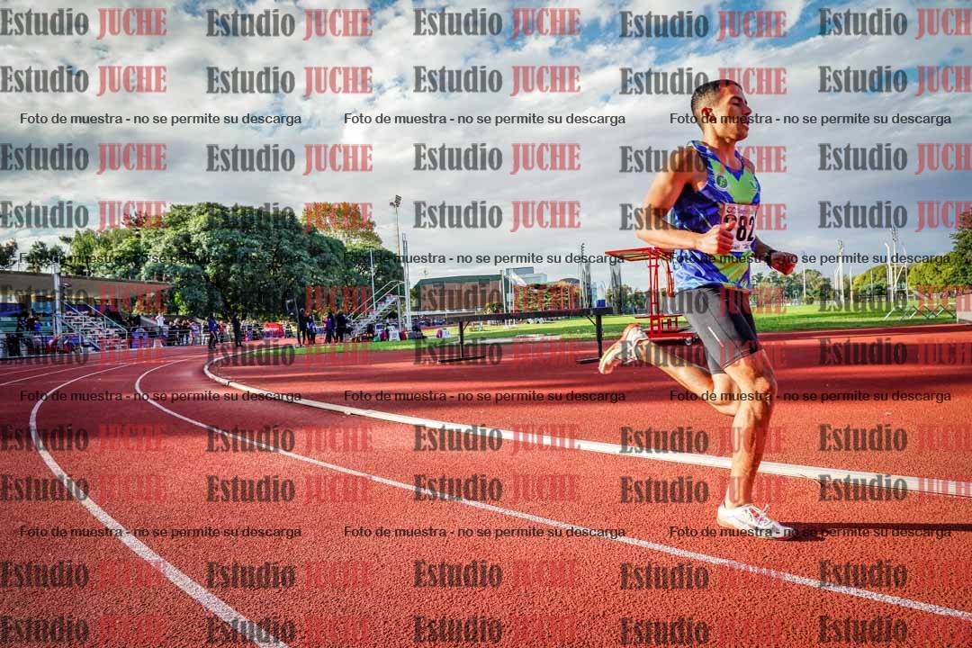 Fotos de los 1500 m llanos de varones