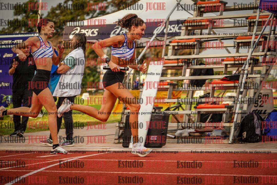 Fotos de las postas 4x400 m llanos de mujeres