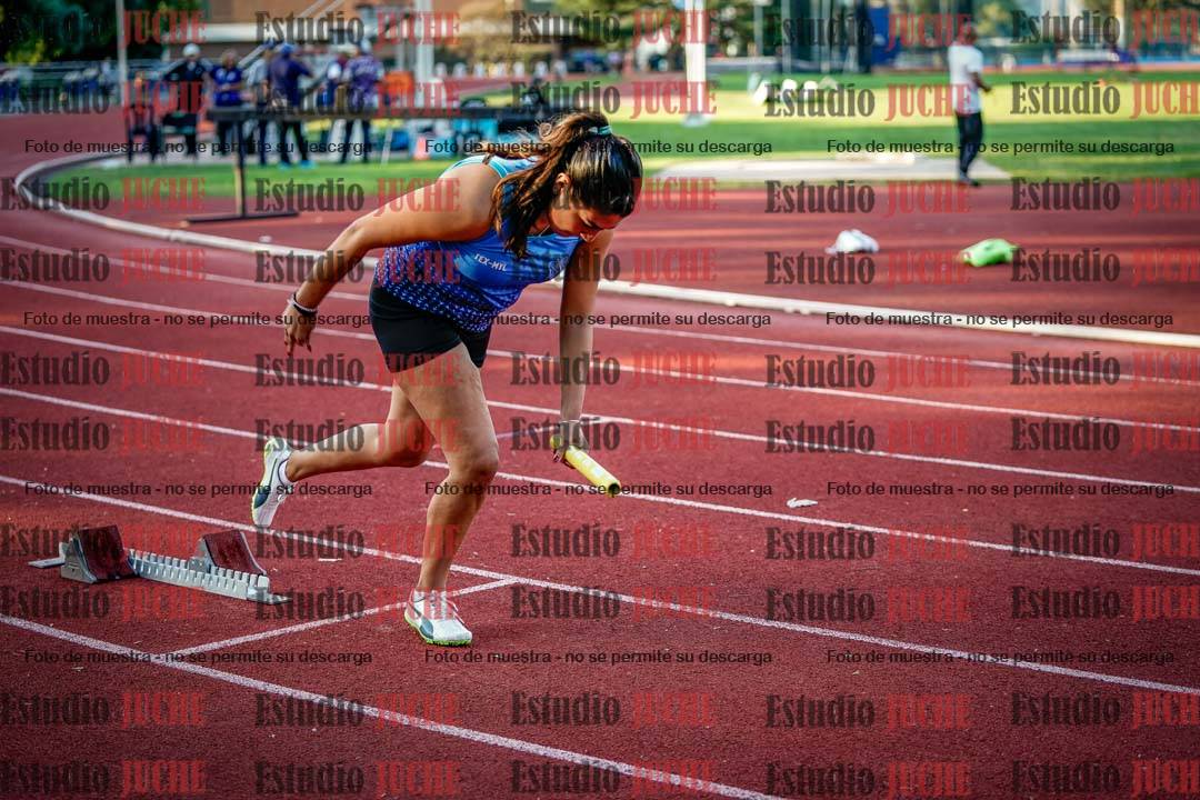 Fotos de los relevos 4x100 m de mujeres