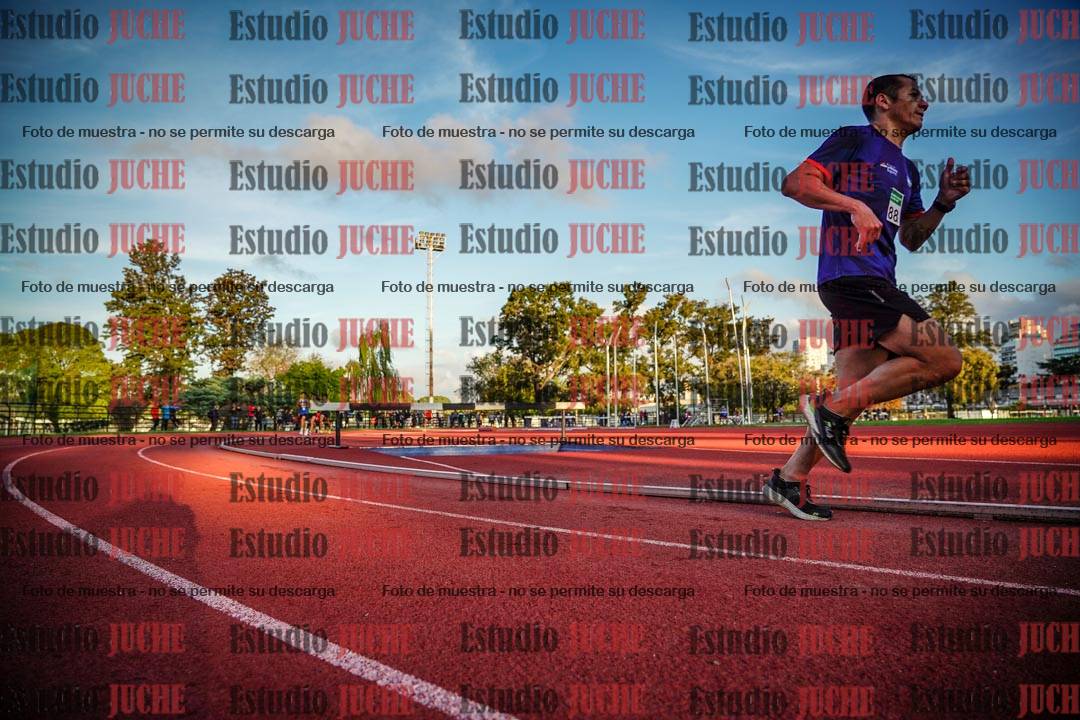 Fotos de los 3000 m llanos de varones
