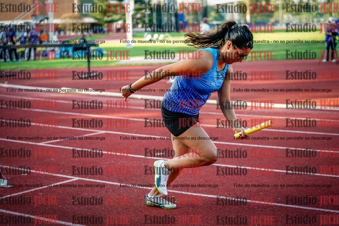 Fotos de los relevos 4x100 m de mujeres