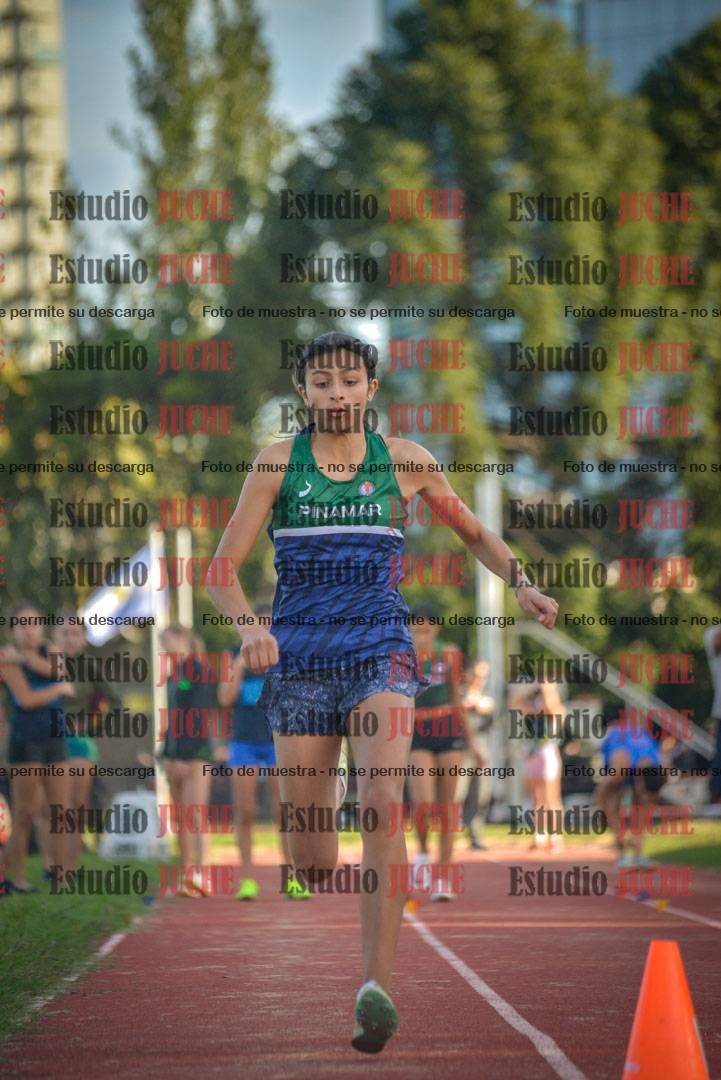 Fotos del salto en largo - mujeres U16