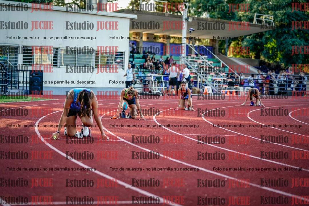 Fotos de los relevos 4x100 m de mujeres
