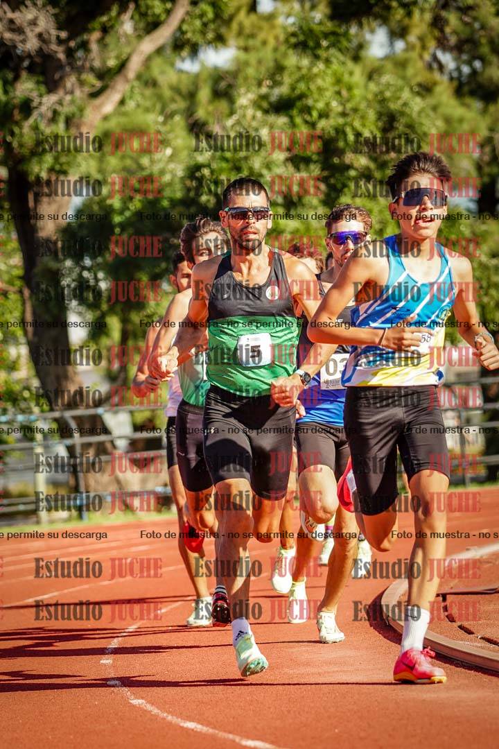 Fotos de los 1500 m llanos de varones