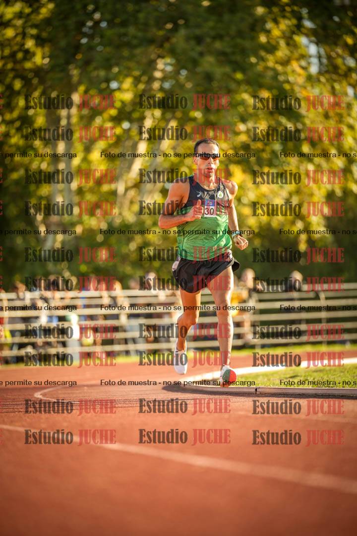 Fotos de los 3000 m llanos de varones