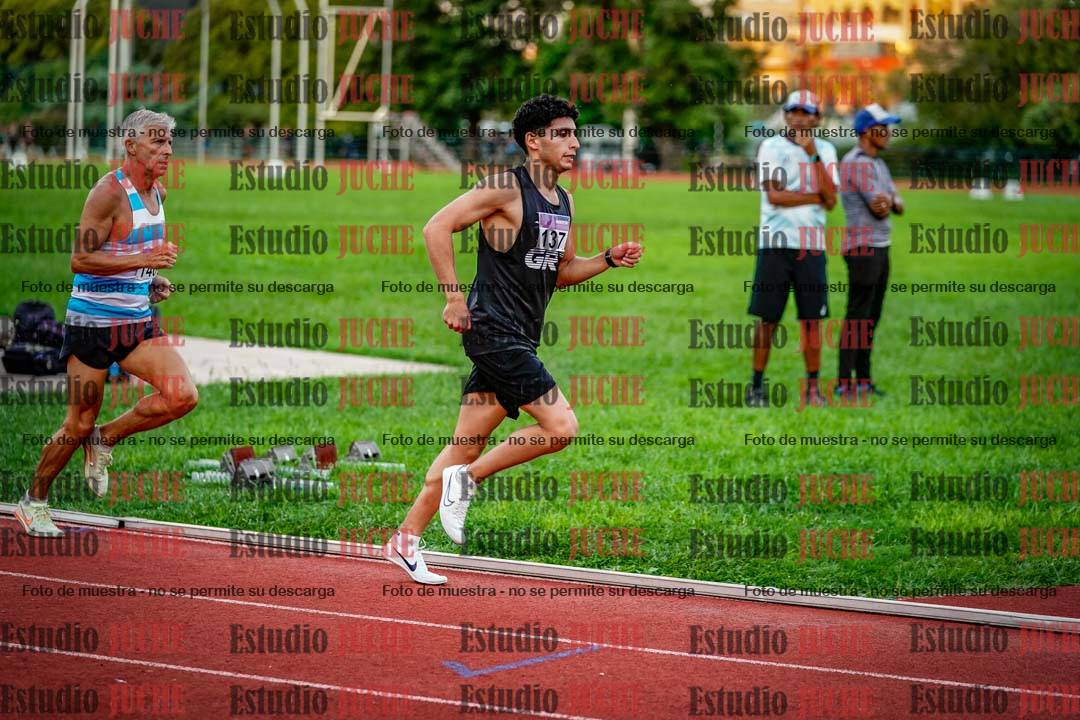 Fotos de los 1500 m llanos de varones