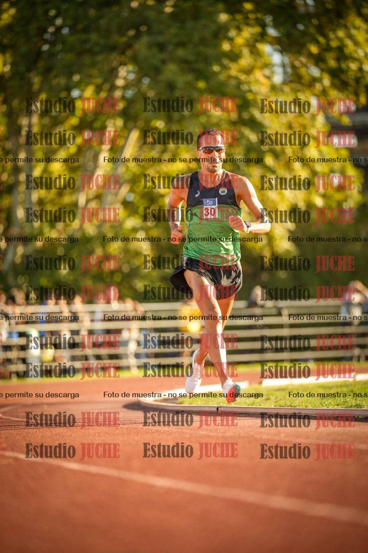 Fotos de los 3000 m llanos de varones