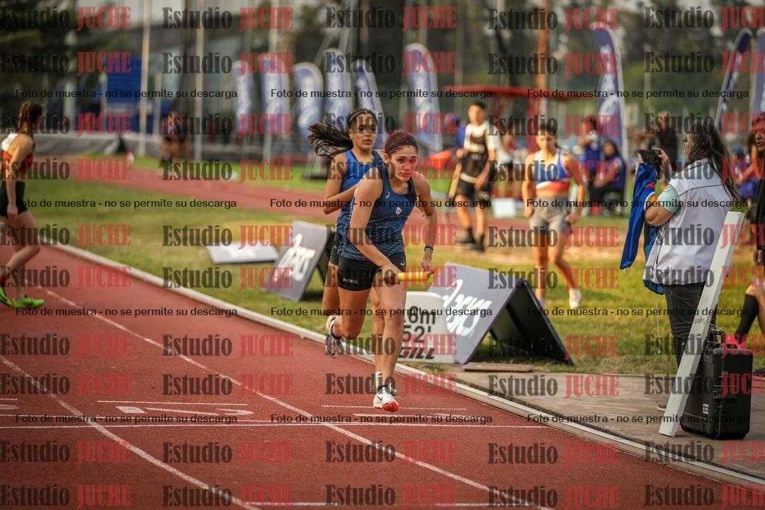 Fotos de las postas 4x400 m llanos de mujeres