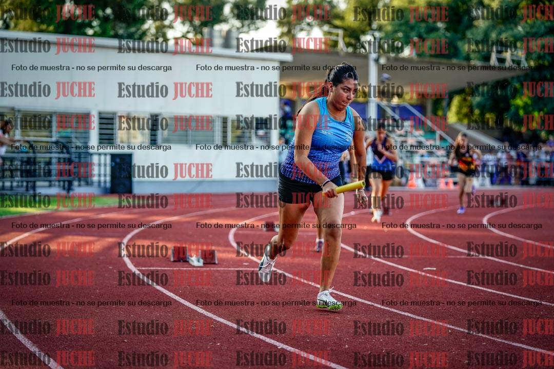 Fotos de los relevos 4x100 m de mujeres
