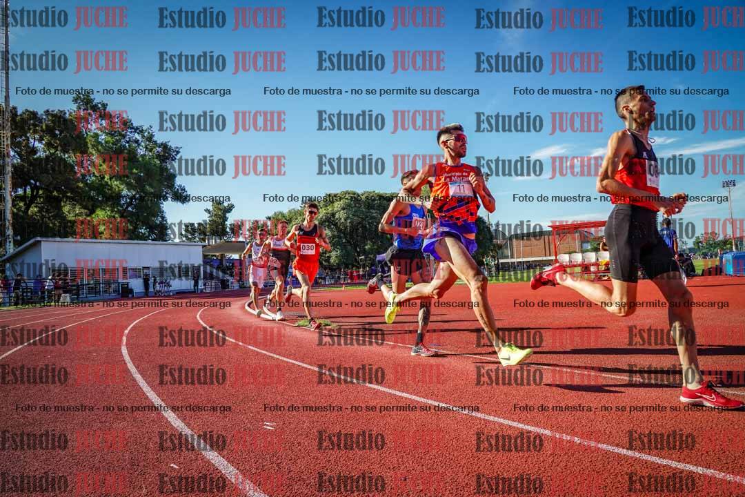 Fotos de los 1500 m llanos de varones