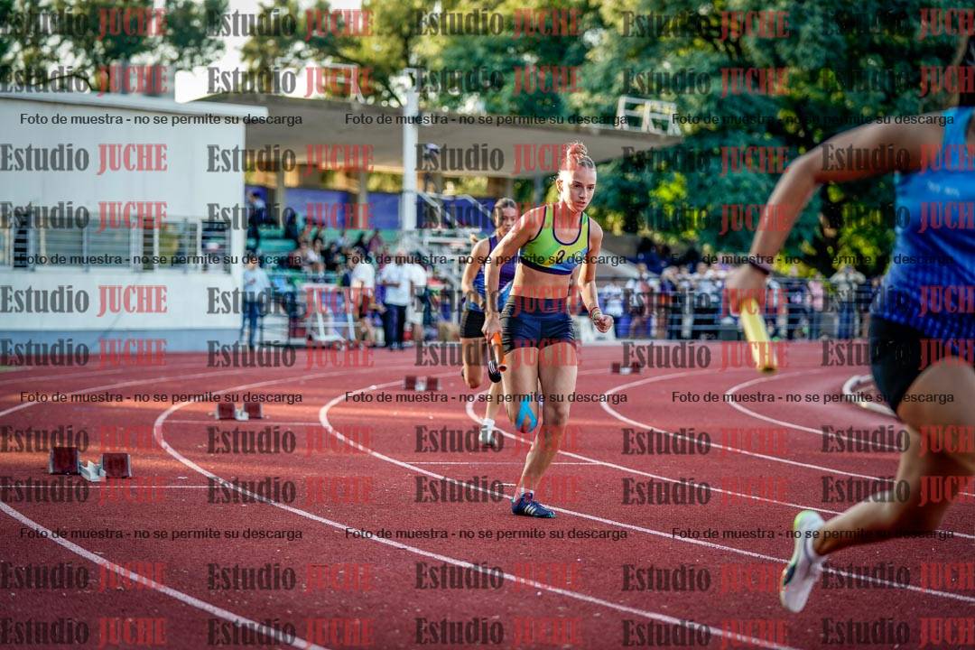 Fotos de los relevos 4x100 m de mujeres